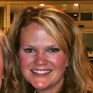 Meet your Posher, Colleen